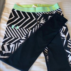 Pattern workout leggings
